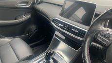 MG Hs 1.5 T-GDI Excite 5dr DCT Petrol Hatchback